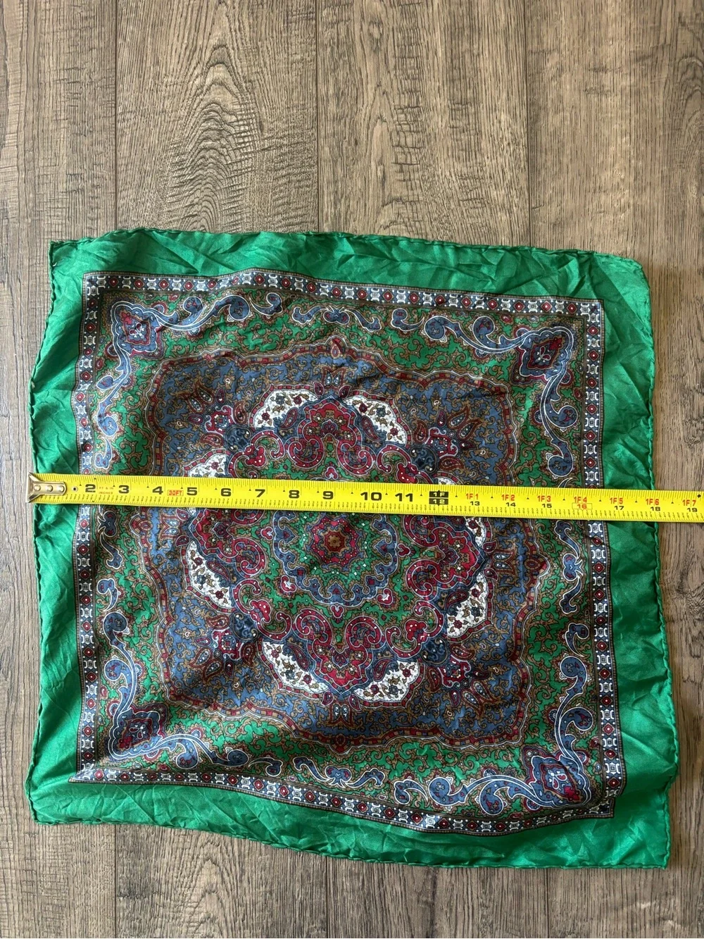 Unknown vibrant green
